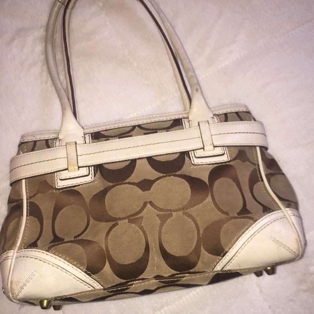 Handbag 👜⭐️⭐️⭐️⭐️⭐️ - Picture 3 of 7
